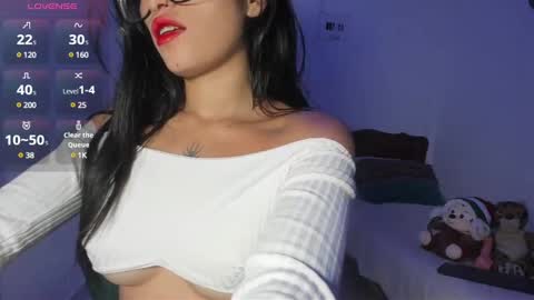 Nicolle online show from February 2025 02:56:01 AM