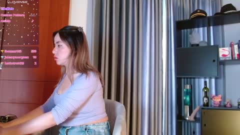 Snapshot of nickywindsor chatting on February 2025 04:53:02 PM Nicky online show from February 2025 04:53:02 PM