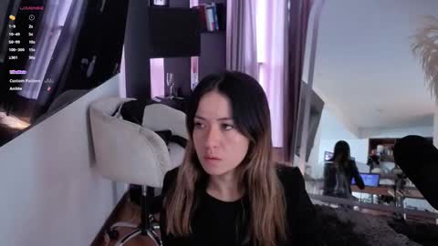 Snapshot of nickywindsor chatting on September 2025 04:06:02 PM Nicky online show from September 2025 04:06:02 PM