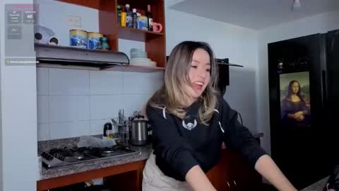 Nicky online show from March 2026 07:09:01 PM