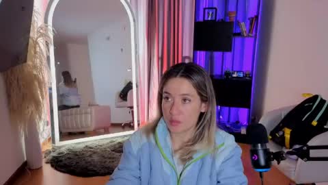 Snapshot of nickywindsor chatting on May 2026 05:42:01 PM Nicky online show from May 2026 05:42:01 PM