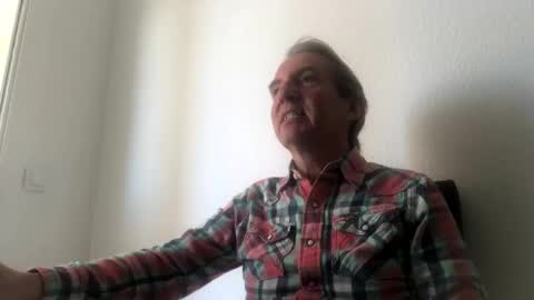 Nico online show from March 2026 03:18:01 PM