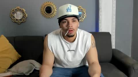 nico_blaze7 online show from November 2025 12:41:02 PM