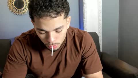 nico_blaze7 online show from December 2025 12:25:01 PM