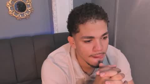 nico_blaze7 online show from December 2025 12:21:01 PM