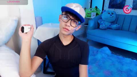 nico online show from February 2025 10:52:01 AM