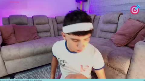 nico online show from September 2025 05:50:01 AM