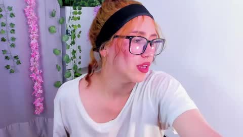 Snapshot of nico_lette_ chatting on March 2025 05:02:01 AM Nico online show from March 2025 05:02:01 AM