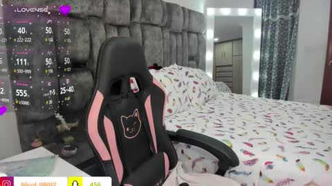 YuliEM online show from December 2024 09:09:01 PM