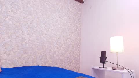 Nicol online show from January 2025 07:20:01 PM