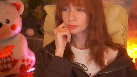 Nicol Moonn online show from February 2026 03:01:01 AM