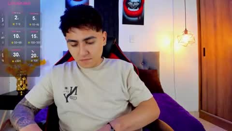 nicolas_james_sc online show from September 2025 02:06:02 PM