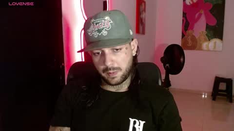 nicolas online show from January 2025 02:54:01 AM