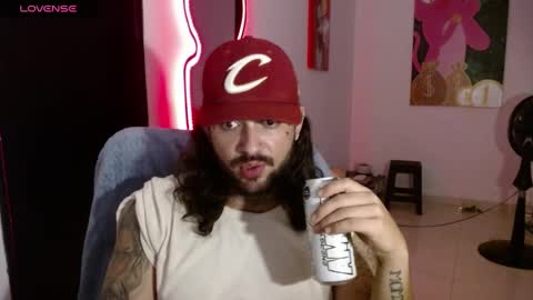 nicolas online show from January 2025 02:18:01 AM