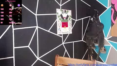 nicolas online show from October 2025 03:07:02 AM