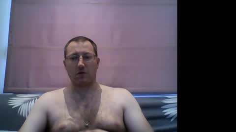 nicolaslapin87 online show from December 2024 02:22:02 PM