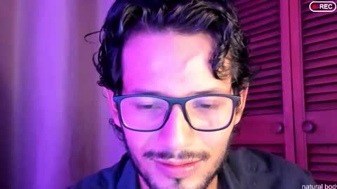 nicolasrodrii online show from October 2025 11:02:01 PM