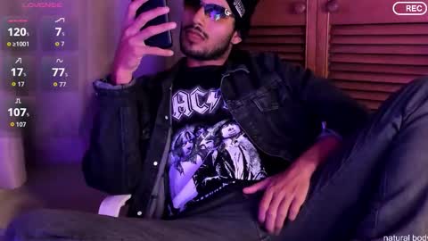 nicolasrodrii online show from October 2025 11:54:02 PM