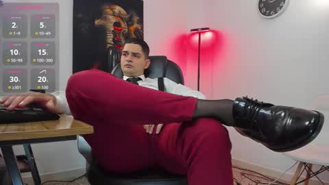 Nicolas Fellener online show from October 2025 04:35:02 AM