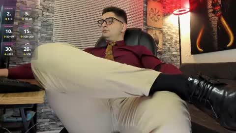 Snapshot of nicolass_fellener chatting on June 2026 05:05:01 AM Nicolas Fellener online show from June 2026 05:05:01 AM