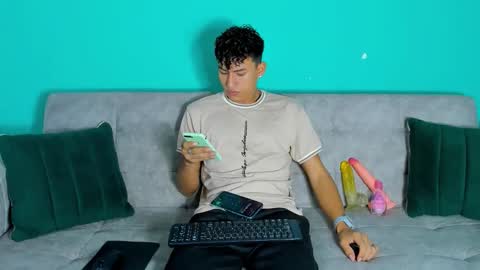 nicolastorres__ online show from November 2025 06:35:02 AM