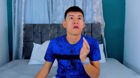 nicolastorres__ online show from December 2025 02:30:02 AM