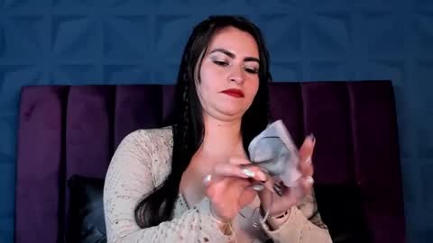 Nicole online show from January 2025 03:00:02 AM