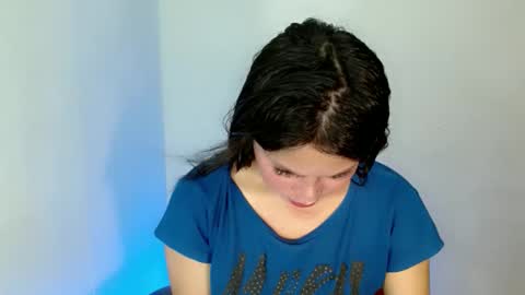 Snapshot of nicole_kiss01 chatting on October 2025 08:22:01 AM nicole_kiss01 online show from October 2025 08:22:01 AM