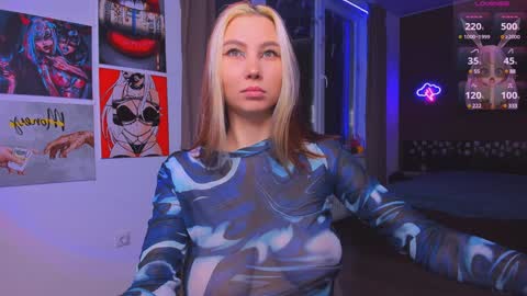 Nicole online show from January 2025 08:54:01 PM