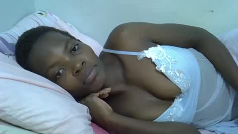 nicoleberry254 online show from February 2025 08:24:01 AM