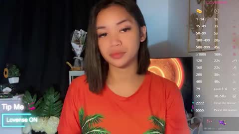 Snapshot of nicolecellini chatting on February 2026 02:14:01 PM NICOLE online show from February 2026 02:14:01 PM