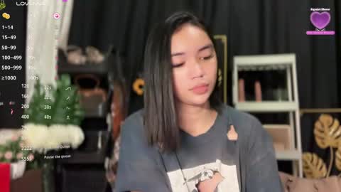 Snapshot of nicolecellini chatting on March 2026 02:37:01 AM NICOLE online show from March 2026 02:37:01 AM