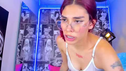 N i c o l e  online show from January 2025 05:05:02 PM