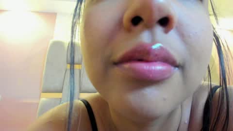 nicolee_fisherr online show from April 2026 04:24:02 AM