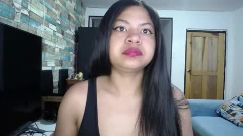 Nicole online show from October 2025 10:56:02 AM