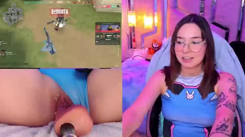 Nicole online show from September 2025 03:56:02 PM