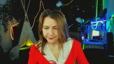 nicolehits online show from March 2026 01:15:01 PM