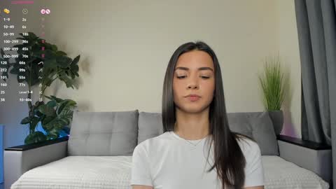 Dua Lipa online show from December 2024 01:17:01 PM