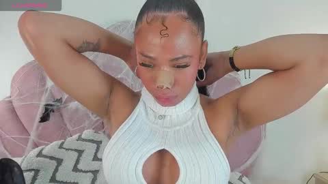 NICOLE online show from October 2025 12:27:02 PM