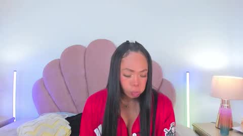 NICOLE online show from December 2025 12:44:02 PM