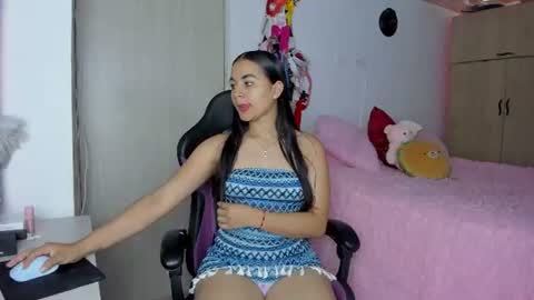 Snapshot of nicolesantana21 chatting on June 2026 04:43:01 PM nicole santana online show from June 2026 04:43:01 PM