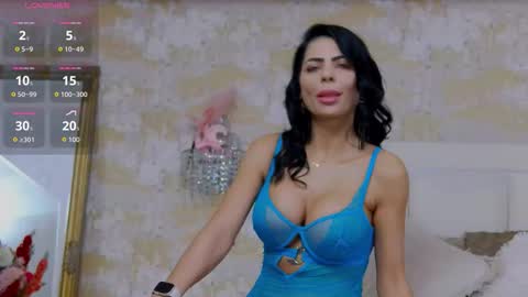 NicoleSmyth online show from November 2025 09:51:02 PM