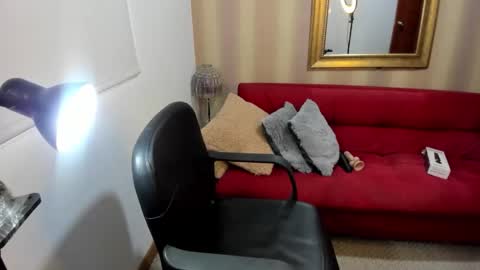 Nicolettcolin  online show from February 2026 05:33:01 PM