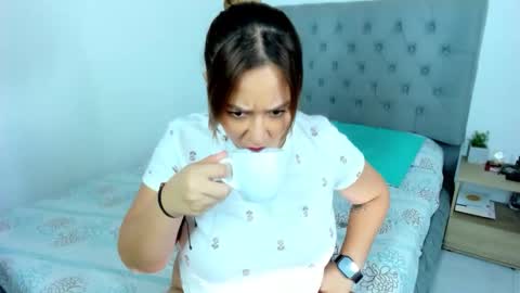  ELIZABETH  online show from February 2026 11:34:02 PM