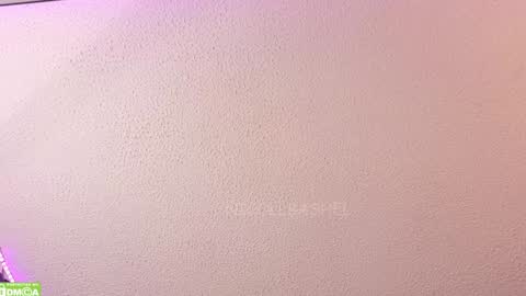 Nicoll  Independent model online show from December 2024 09:11:02 AM