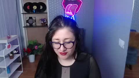 Snapshot of nicolle_silva chatting on July 2026 11:39:02 AM Nicolle online show from July 2026 11:39:02 AM