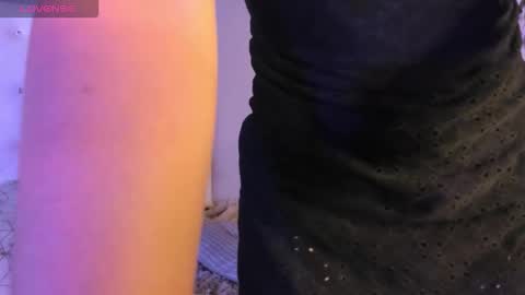 Nicolle online show from March 2026 01:39:01 PM