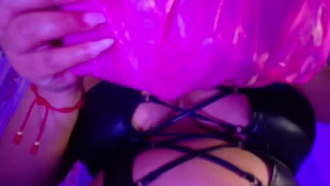 Snapshot of nicolletaylorq chatting on June 2026 05:20:02 AM Nicolle Miley online show from June 2026 05:20:02 AM