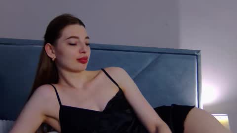 NicolRos online show from March 2026 01:55:02 PM