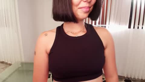 NicolRoss online show from January 2025 09:25:02 PM